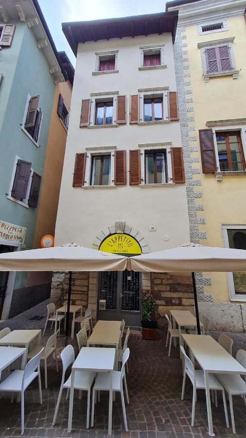 Appartamento Sunrise - Centro Storico N2 Riva del Garda Exteriér fotografie